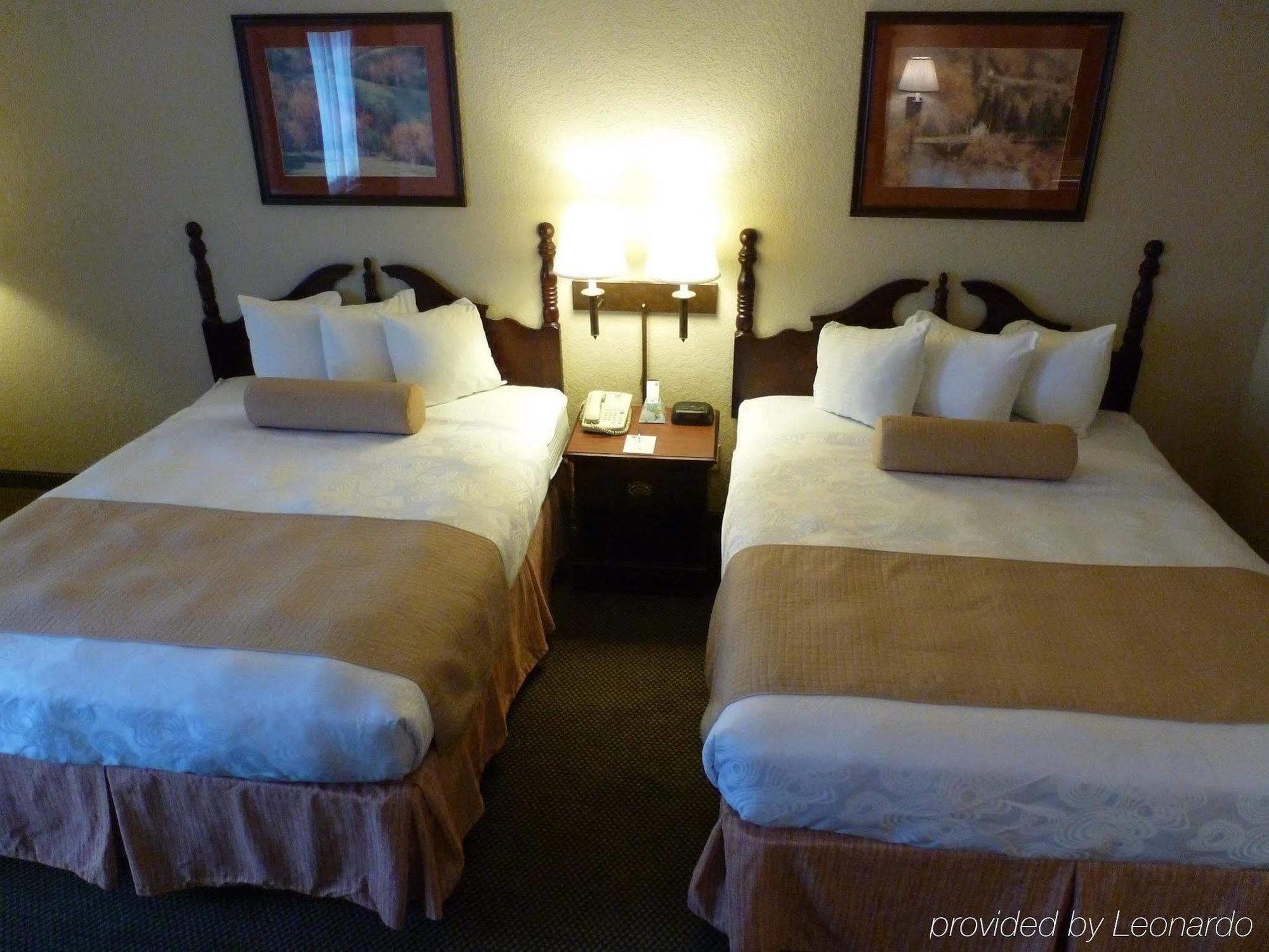 Holiday Inn Express & Suites Evansville North By Ihg Warrenton Cameră foto